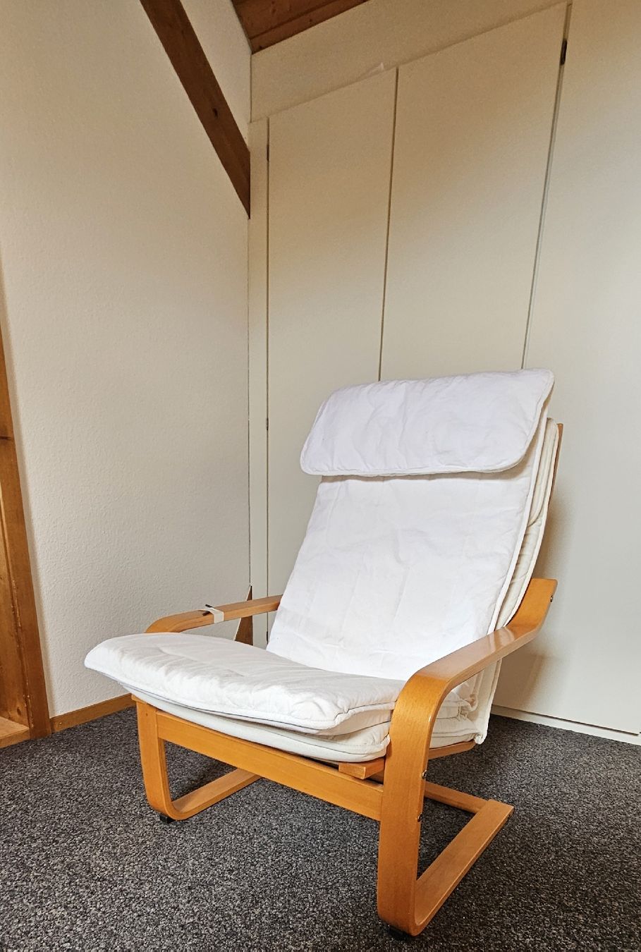 Ikea Poltrone: IKEA POÄNG Sessel – Usato da Ziefen venduto da flu_7slg