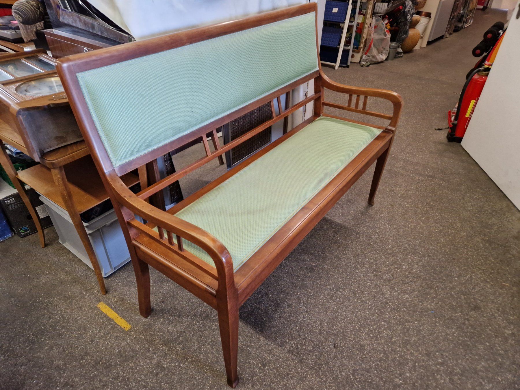 Panchine: Antike Biedermeier Sitzbank Nussbaum – Usato da Wädenswil venduto da verebe 2