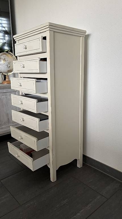 Armadi: Shabby chic Schränkli – Usato da Frick venduto da TheBurningHeart 4