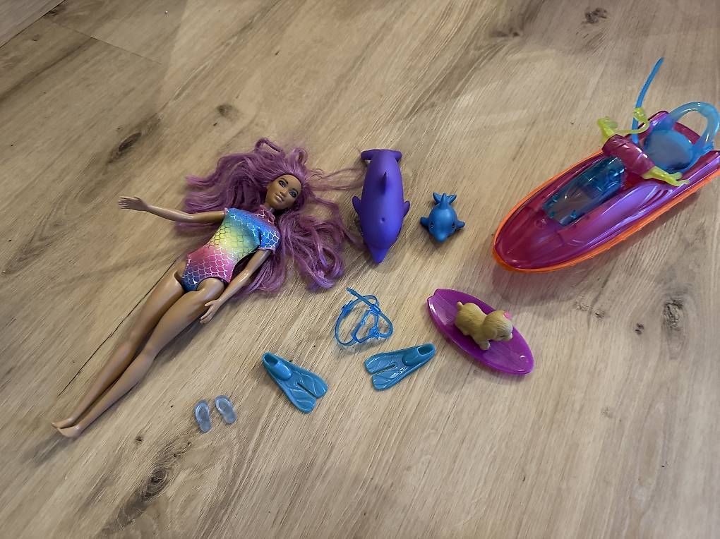 Spielzeuge: Barbie Jetski Set – Gebraucht aus Winterthur von Masterdan 1
