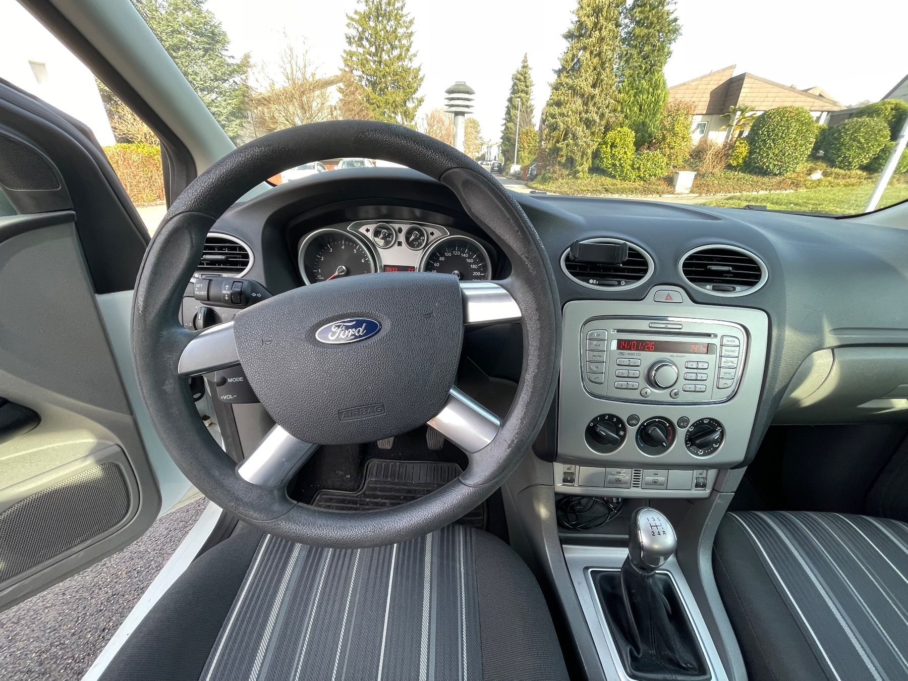 Ford Autos: Ford Focus Limousine 1.4 – Gebraucht aus Ipsach von takacseni 7