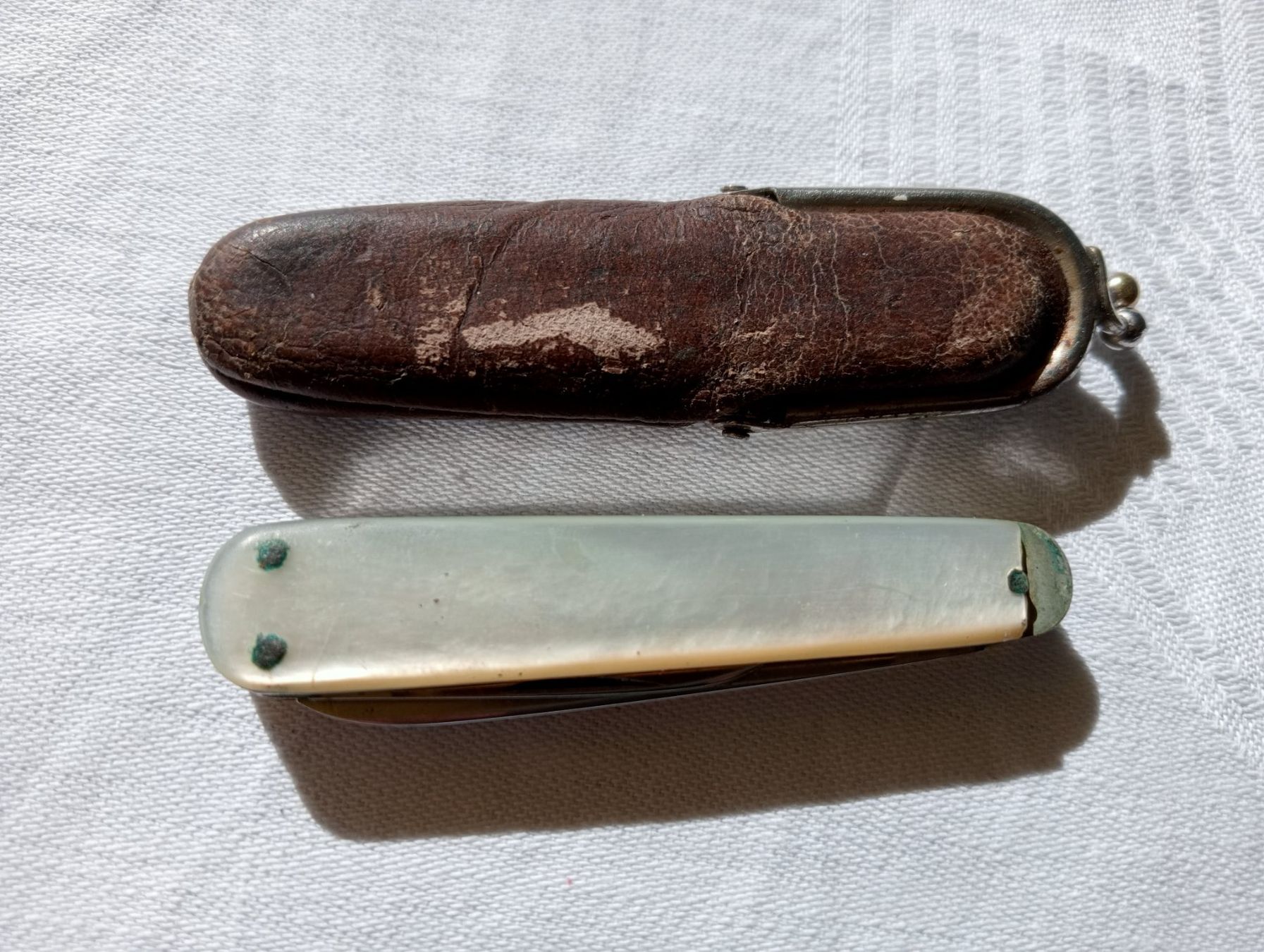 Coltelli tascabile: Antikes Sackmesser F. Schoder Perlmuttgriff mit Etui Thun – Usato da Oberdorf BL venduto da Barocki888 6