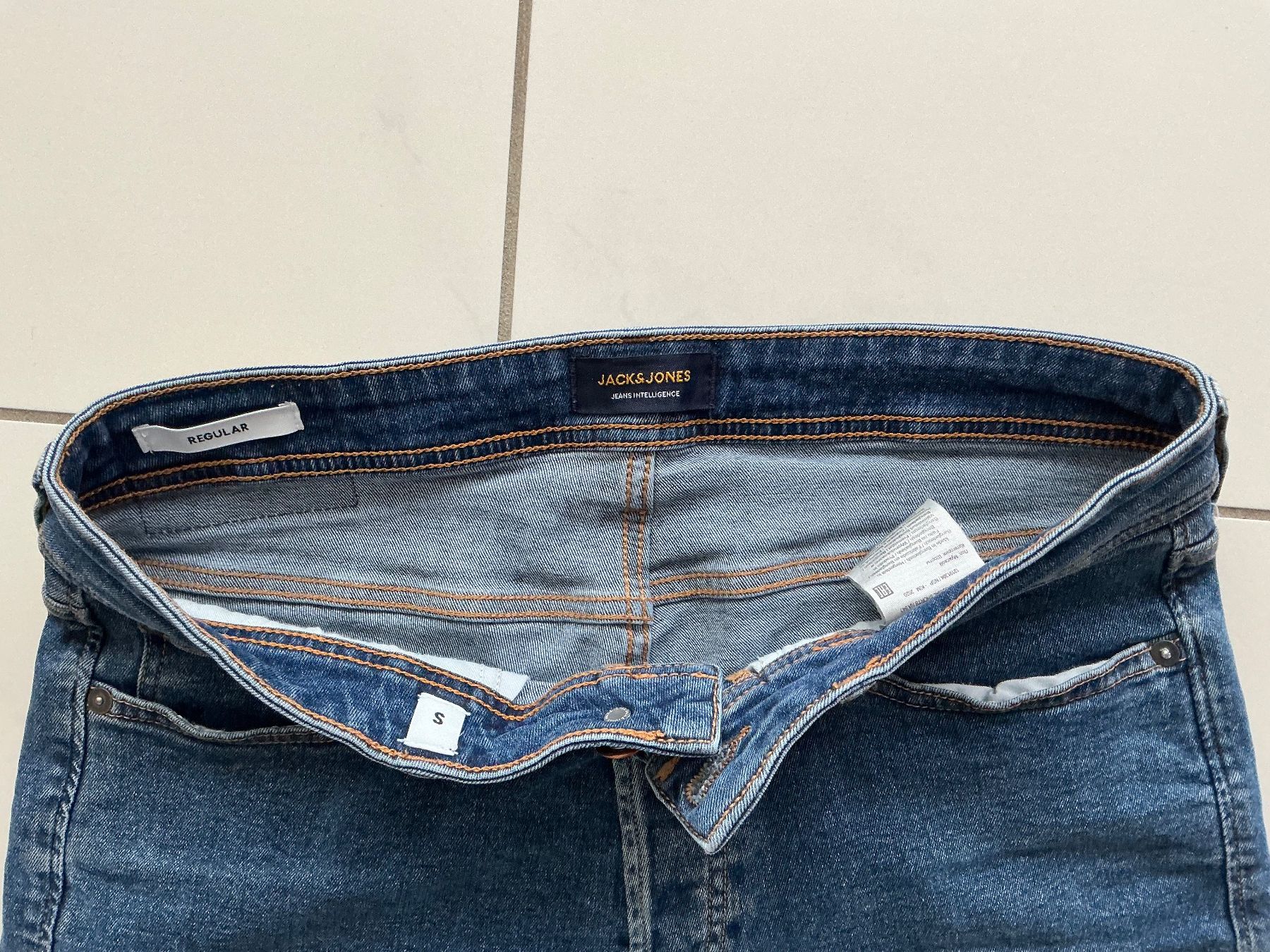 Jack & Jones Jeans: Jeans Shorts Jack Jones Gr.S – Gebraucht aus Biel-Benken BL von Sahra1 1