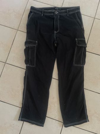 Pull&Bear Cargo Jeans, Schwarz, Grösse 46
