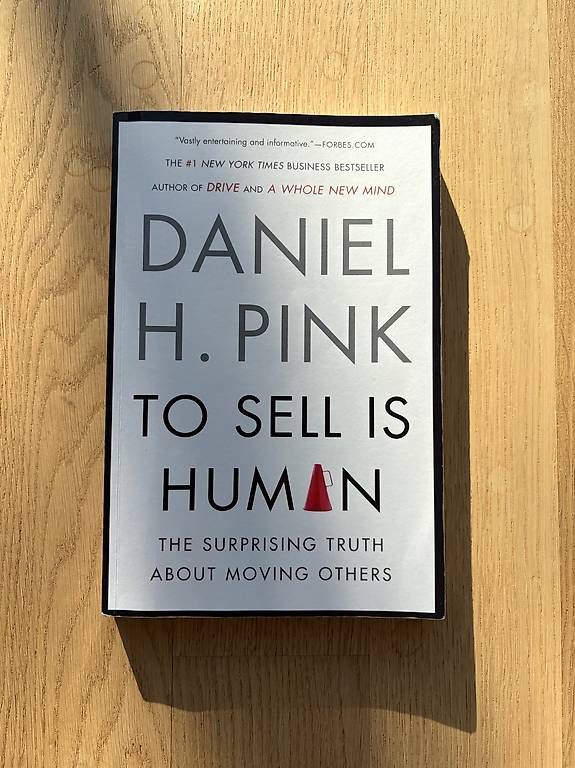 Libri: To sell is human / Daniel H. Pink – Usato da Pfäffikon ZH venduto da eggisun