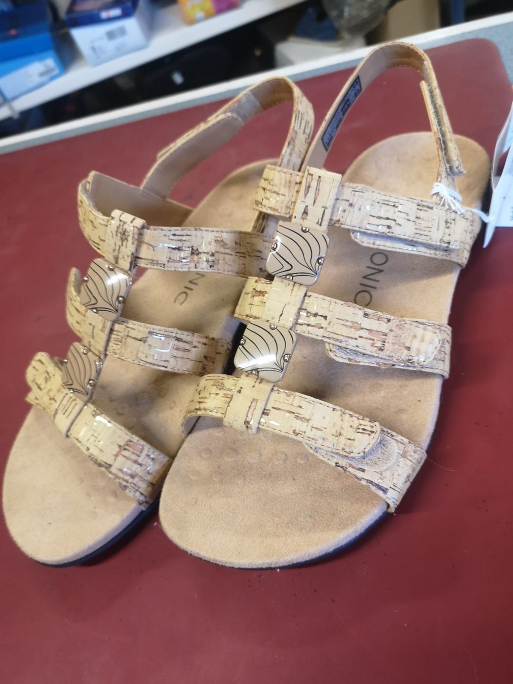 Damenschuhe: Vionic – Neu und originalverpackt aus Möhlin von Highwaytom