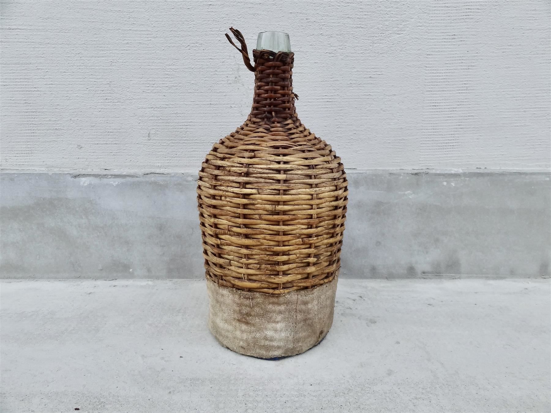 Bottiglie: alte grosse Korbflasche – Nuovo e nell'imballaggio originale da Kerzers venduto da Flaschenposten 2