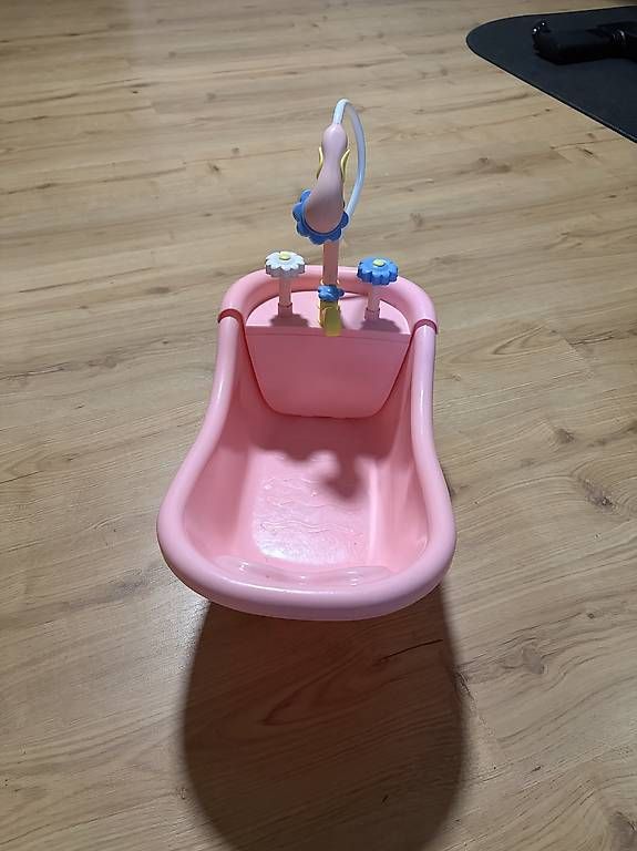 Poupées: Wanne für Puppe – D'occasion à Wimmis par Selzer_84