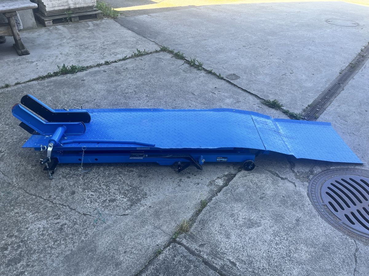 Piattaforme elevatrici: Motorrad Hebebühne Max. 560 kg – Usato da Uzwil venduto da Prowler0 2