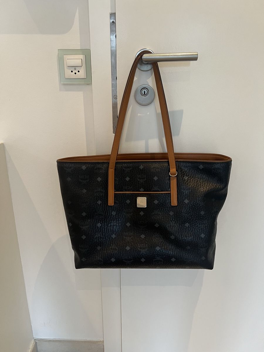 Mcm Taschen für Damen: MCM Tasche – Gebraucht aus Wollerau von emelyvalerie