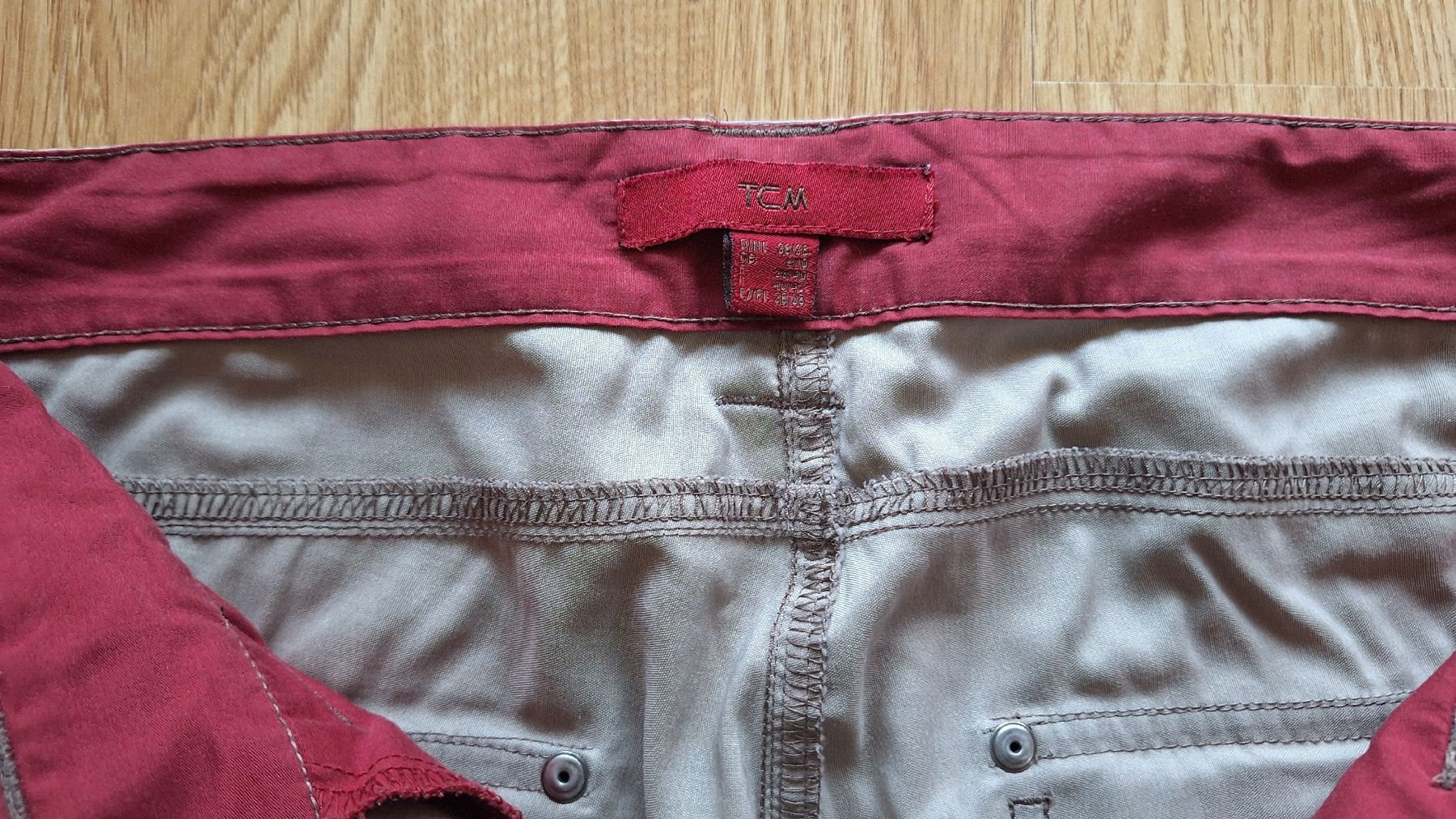 Tchibo Pantaloni: Sportliche Hose Gr. 36/38 von Tchibo – Usato da Lützelflüh-Goldb venduto da bli_f2v9 3