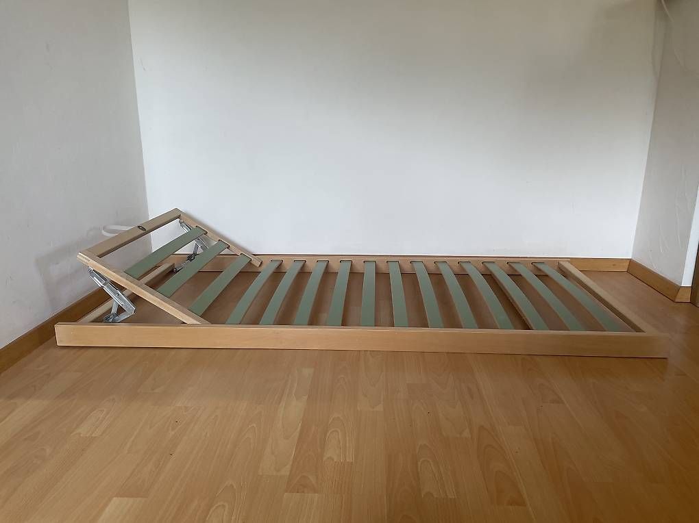 Sommiers: Bett / Lattenrost  – D'occasion à Oberburg par Sina.B 1