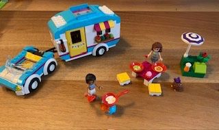 Lego Kit di costruzioni: LEGO Wohnwagen-Ausflug - 41034 – Usato da Ebmatingen venduto da Mishio