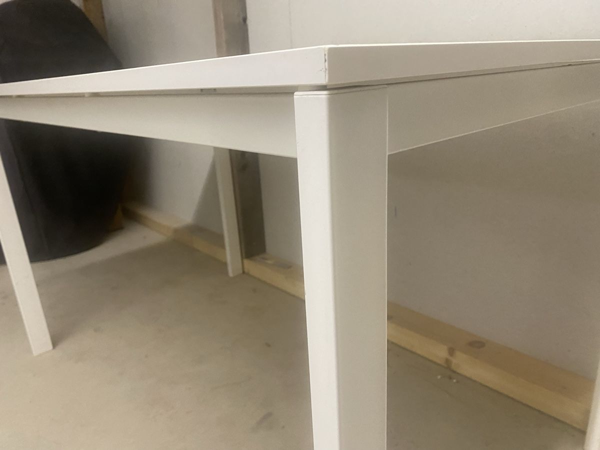 Tavoli: Tisch weiss 125x75x74cm – Usato da Seewen SZ venduto da shaky01 2