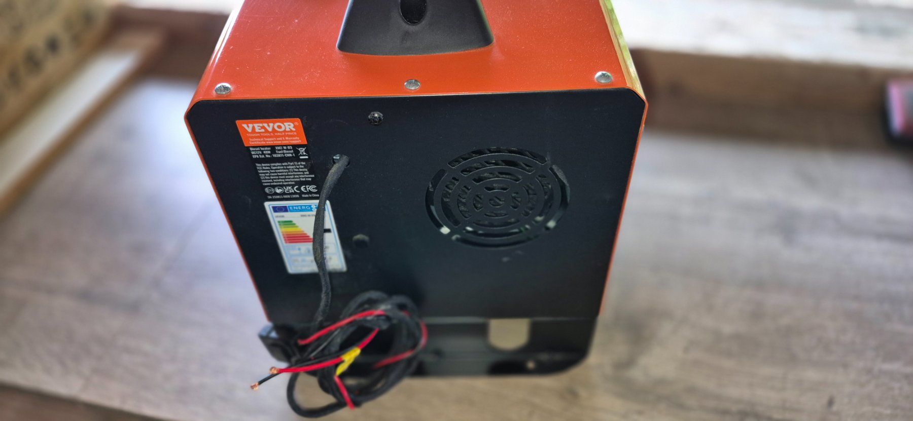 Radiatori: Tragbare Dieselheizung Vevor 5KW – Usato da Heinrichswil venduto da LottazComputer 4