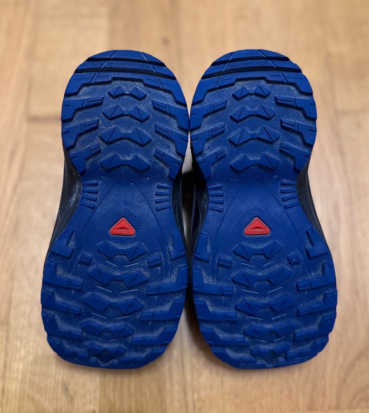 Adidas Schuhe für Jungen: Adidas Terrex Goretex- und Salomon Trekkingschuhe – Gebraucht aus Pfäffikon SZ von dom_6zfl 8