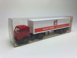 Mercedes Koffersattelzug Regent Möbel