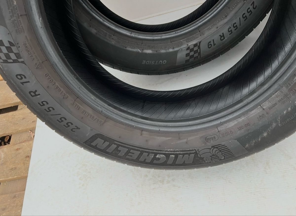 Cerchioni: Somerreifen 255/55/19 Michelin – Usato da Glis venduto da Rasa2015 2