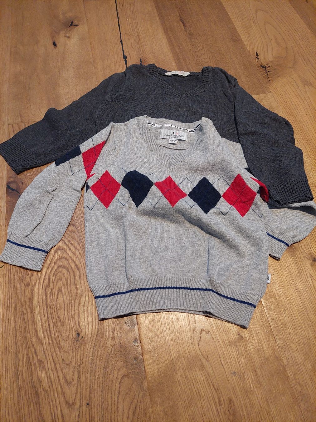Pulls et sweat-shirts: 2er Set: Warme Kinder Pullover, Grösse 104, Top Zustand! – D'occasion à Niederbuchsiten par Dins01