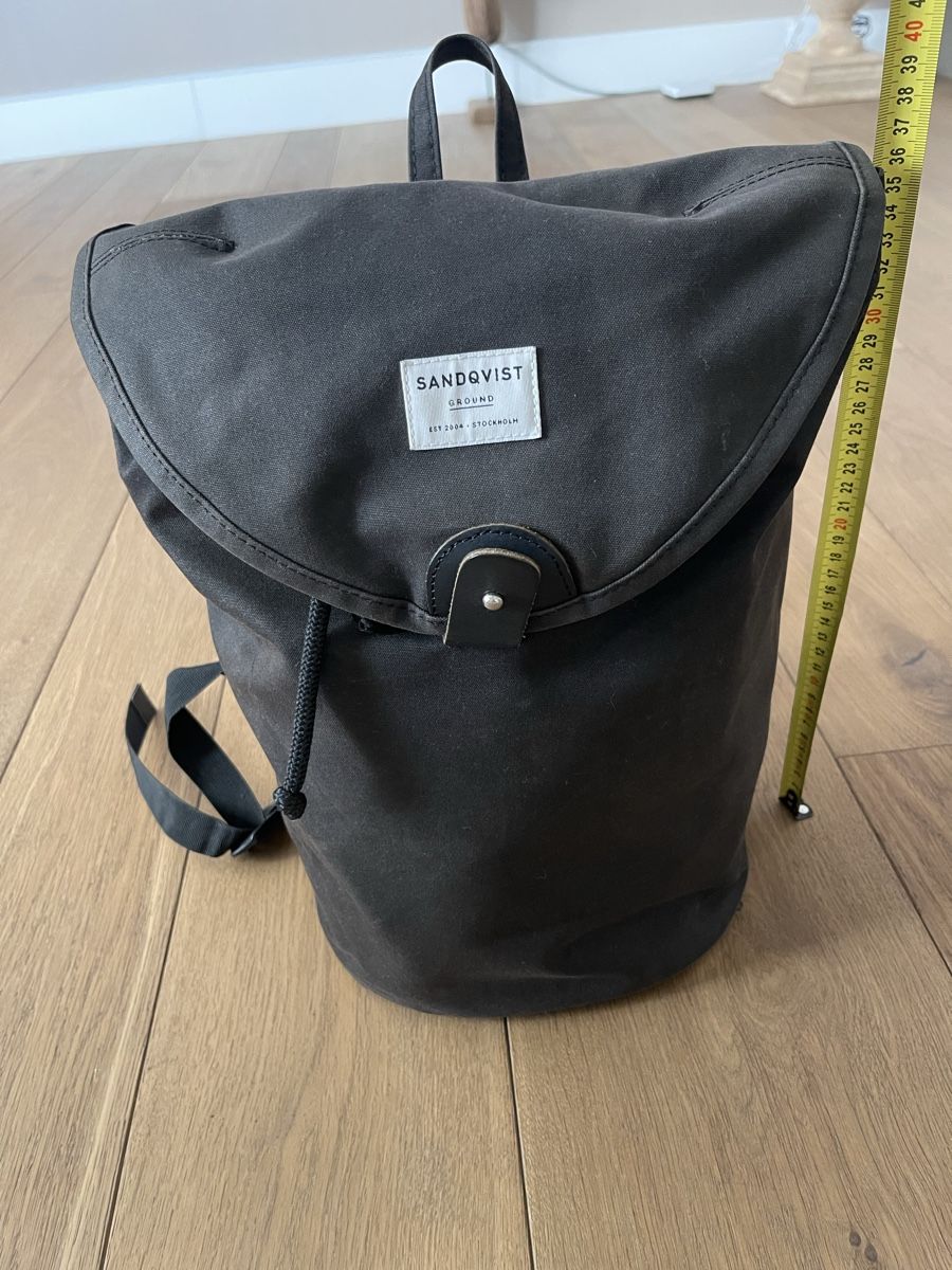 Sandqvist Zaini: Sandqvist Rucksack schwarz Stoff -gebraucht – Usato da Dornach venduto da cmuenger