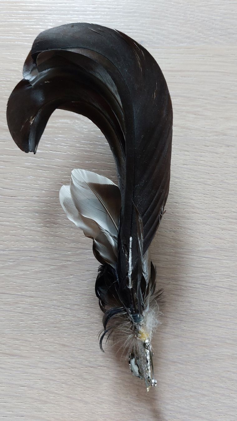 Altri gioielli: Set mit Eichenblatt-Anhänger, Silberlook, Hutaufstecker etc. – Usato da Thörigen venduto da Mairitterling 4