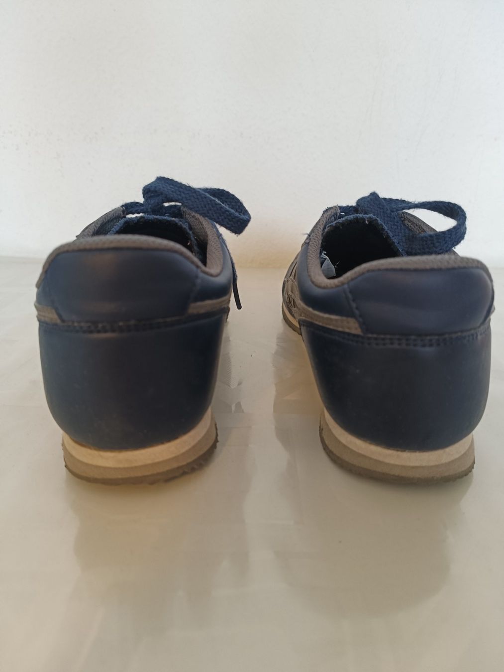 Onitsuka Scarpe da donna: Onitsuka Tiger Sneaker Gr 37.5 Damen blau/grau – Usato da Oberhofen Thun'see venduto da cri_6md2 3