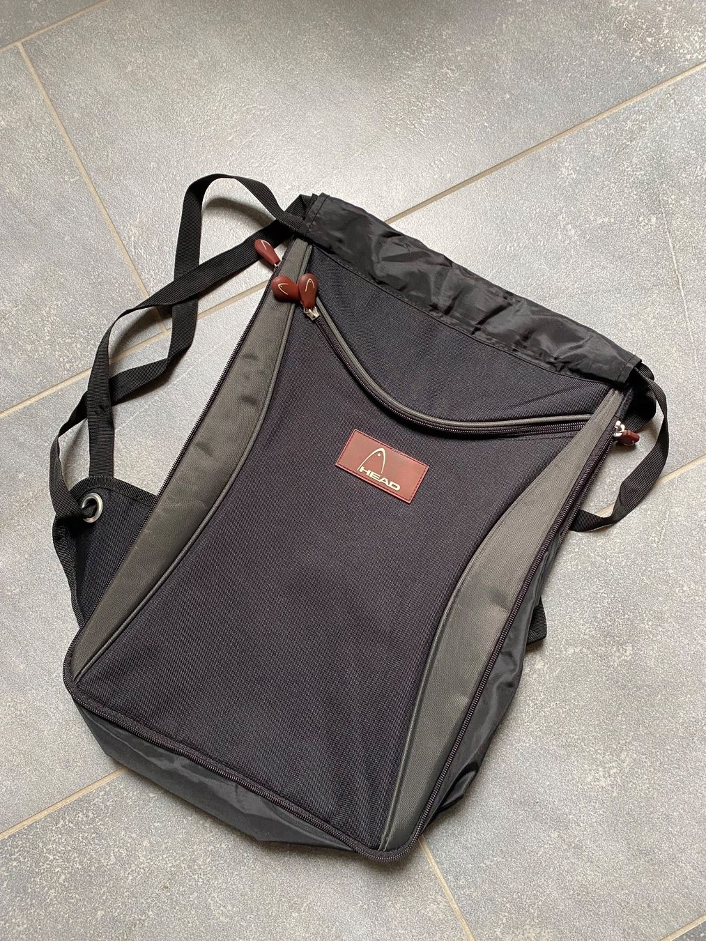 Zaini: Rucksack mit Necessaire – Usato da Krattigen venduto da Landado 1