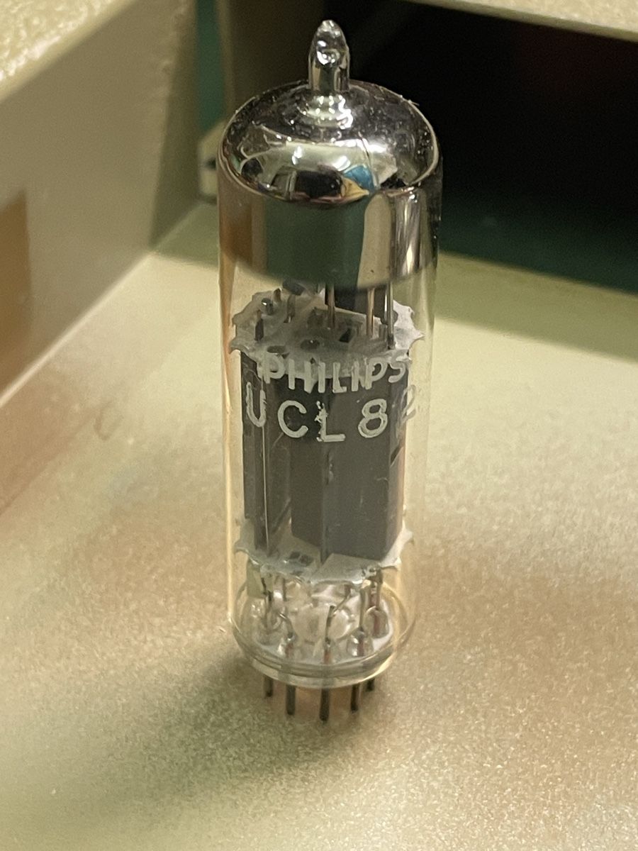 Philips Composants électroniques: UCL82 Philips  – Neuf (Voir description) à Oftringen par Jradioman 4