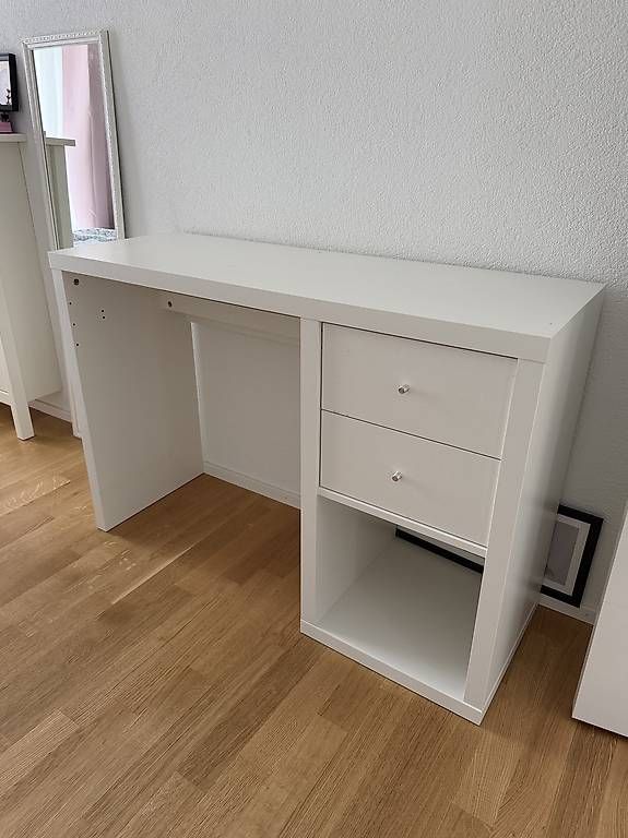 Scrivanie: IKEA Pult / Schminktisch mit 2 Schubladen – Usato da Aesch BL venduto da nib_w2hb