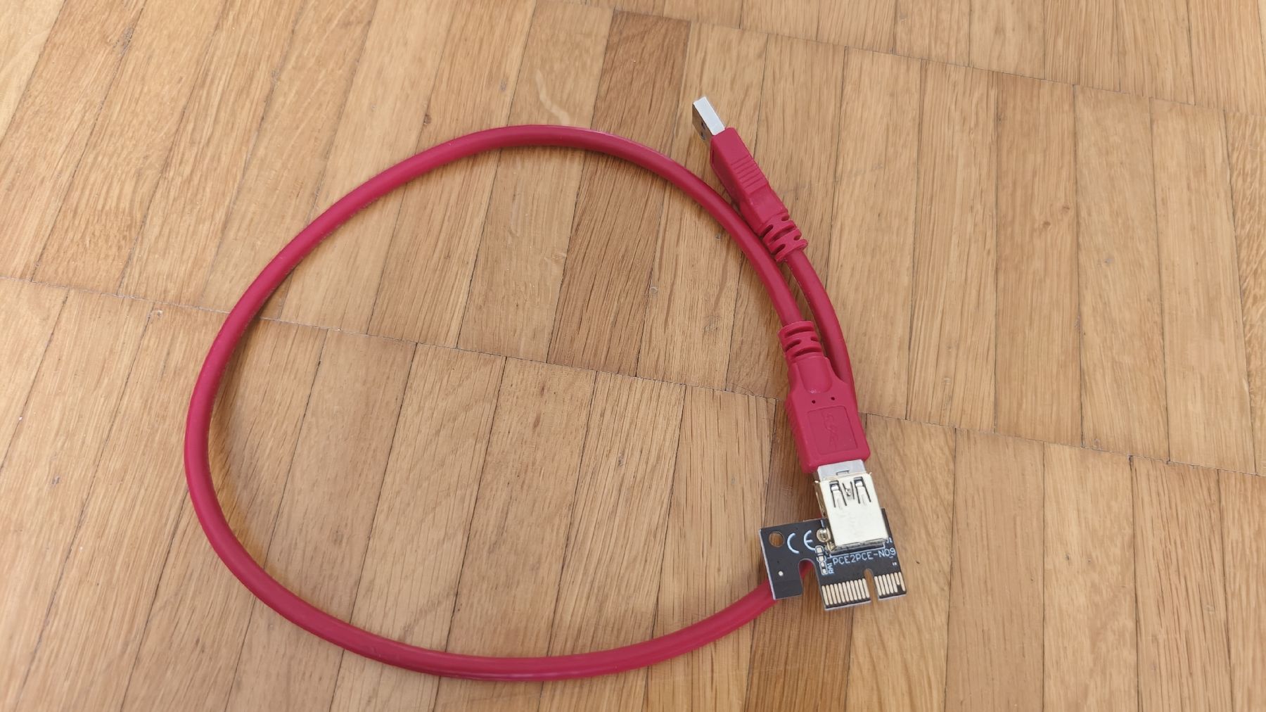Unità & Adattatore: pciE Riser mit x16 auf USB-A Adapter und Sata Stromadapter – Usato da Jona venduto da Kapuzinermoench 4