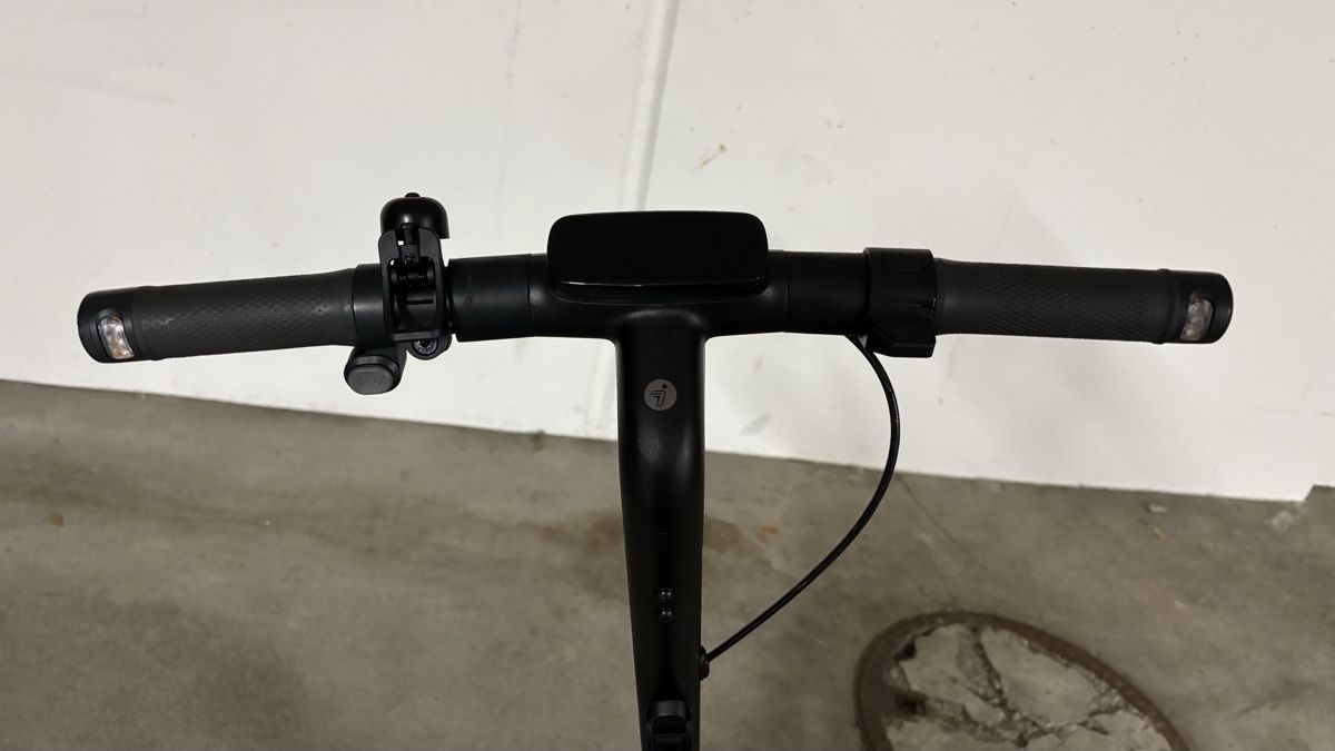 Veicoli elettrici: E-Scooter ninebot e3pro – Usato da Aristau venduto da mar_j6p6 1