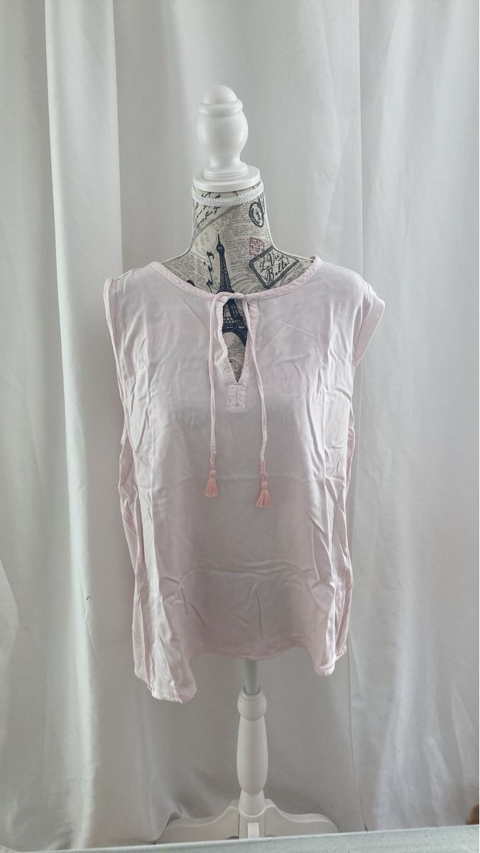 S.Oliver T-shirt: ab 1.- Shirt, s.Oliver, rosa Gr.44  – Usato da Morschach venduto da leonie87