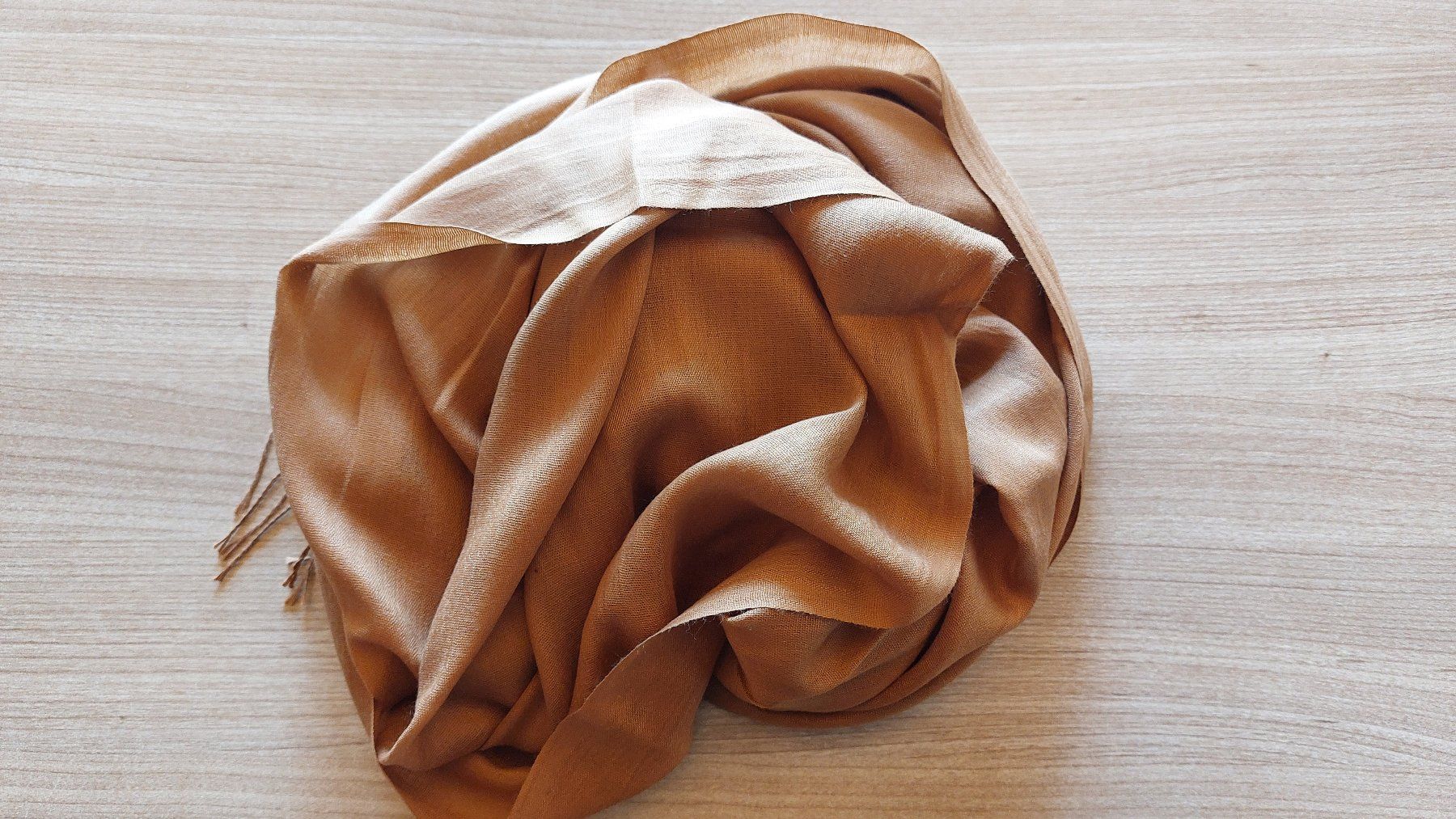Foulard & Sciarpe: Weiche Pashmina Schal braun – Nuovo e nell'imballaggio originale da Zollikofen venduto da Blackie 9