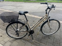 Prakisch neues E-Bike!