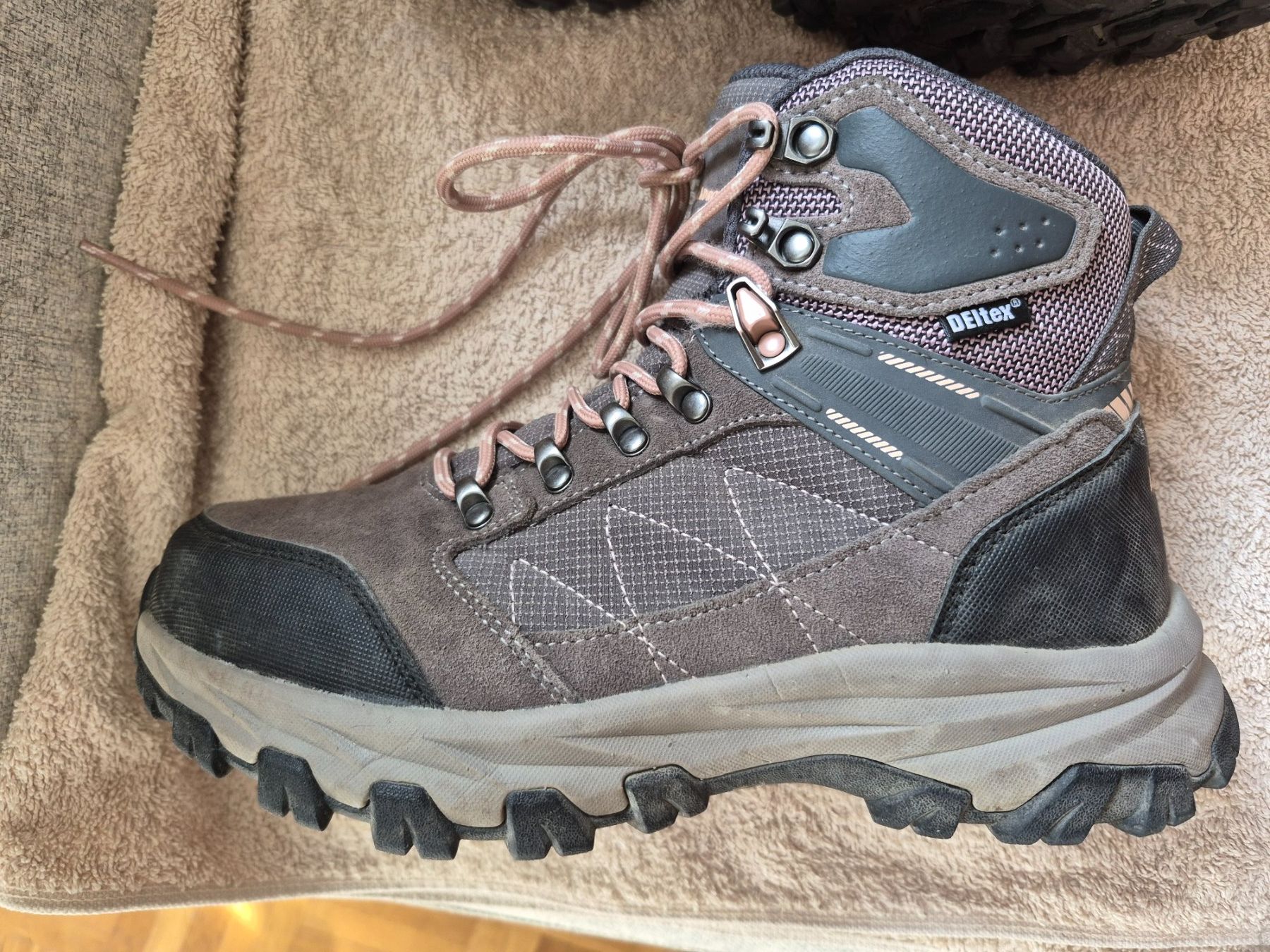 Landrover Scarpe da donna: Landrover Wanderschuhe Gr. 38 – Usato da Winterthur venduto da EH47 4