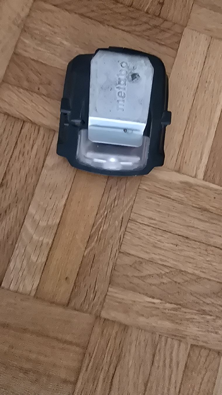 Metabo Tutti gli attrezzi: Metabo PA 14.4-18 LED-USB – Usato da Zürich venduto da rolf290