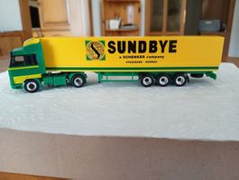 Herpa Scania 143M 500 Planensattelzug 2-a 3-a SUNDBYE N
