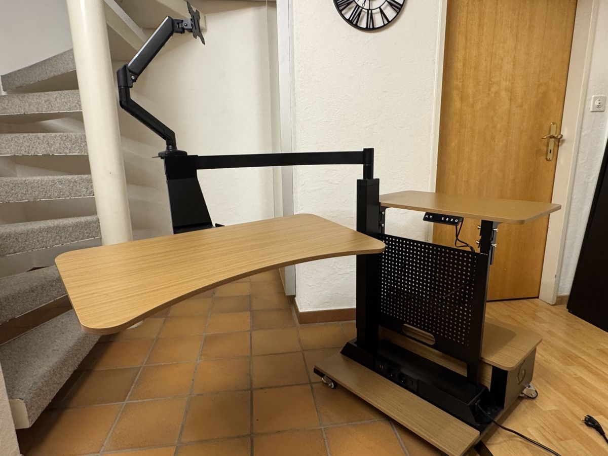 Tische: Ingrem Gaming Tisch – Gebraucht aus Bäretswil von tsc_5r66 2