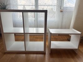 Regal weiss 4 Fächer und Beistelltisch weiss 2 Fächer Kallax