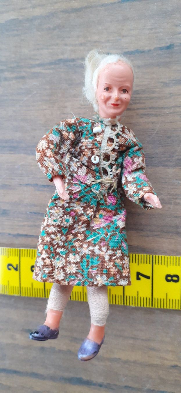 Bambole: Puppe Oma Vintage – Usato da Mörschwil venduto da lindaswunderkiste 5