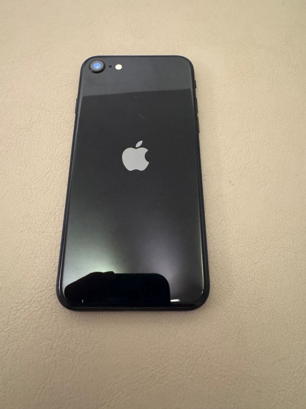 Apple Handys / Smartphones: iPhone SE 2022 – Gebraucht aus Adliswil von Busys 3