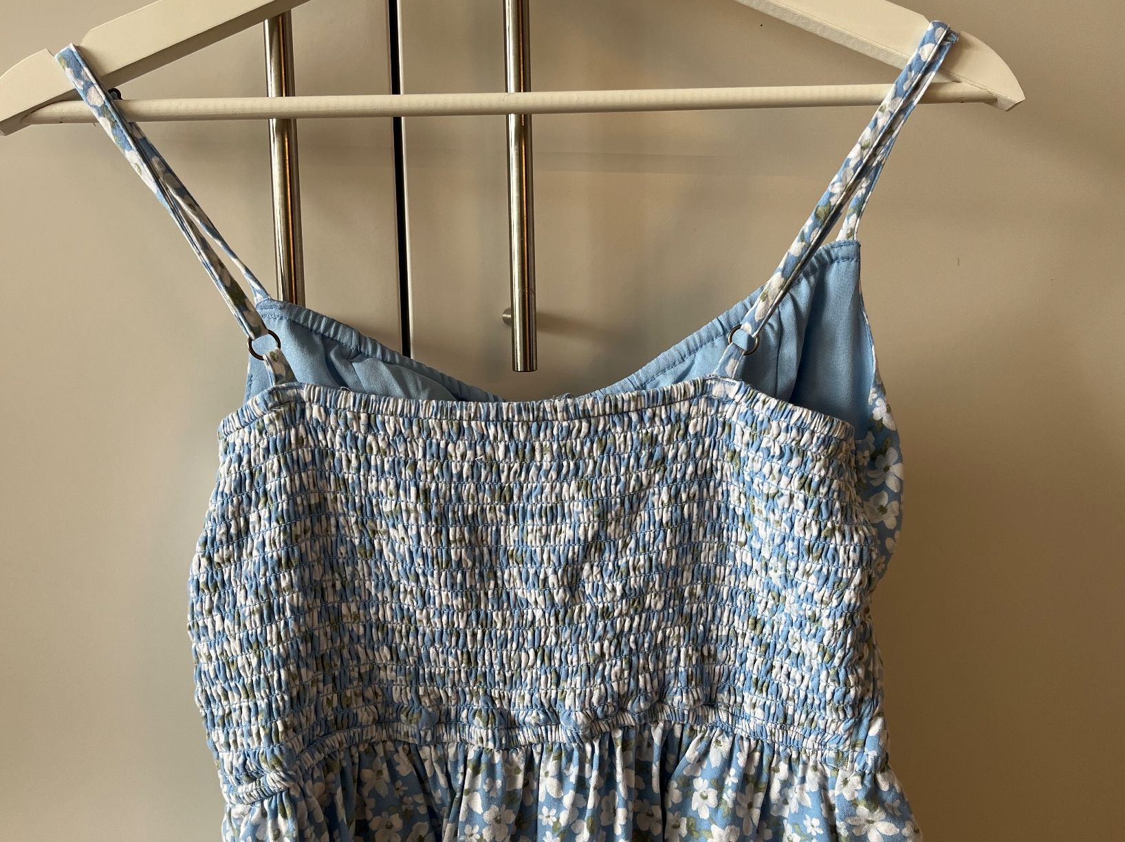 Hollister Vestiti: Sommerkleid mit Blumenmuster – Usato da Rain venduto da Rasala3 3