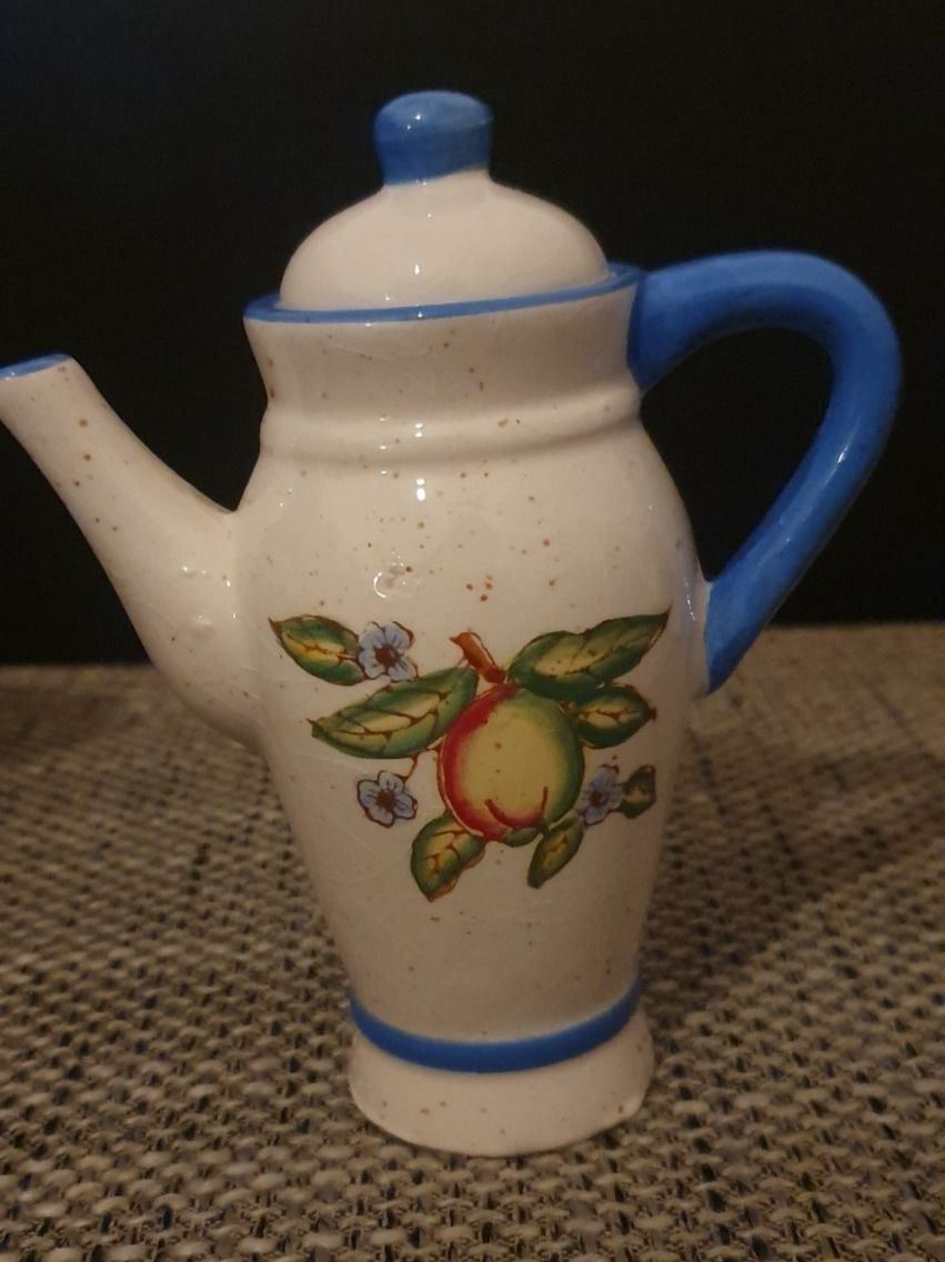 Set di piatti: Kleines Set aus Keramik mit Tablett – Usato da Langnau am Albis venduto da jer_pm72 2