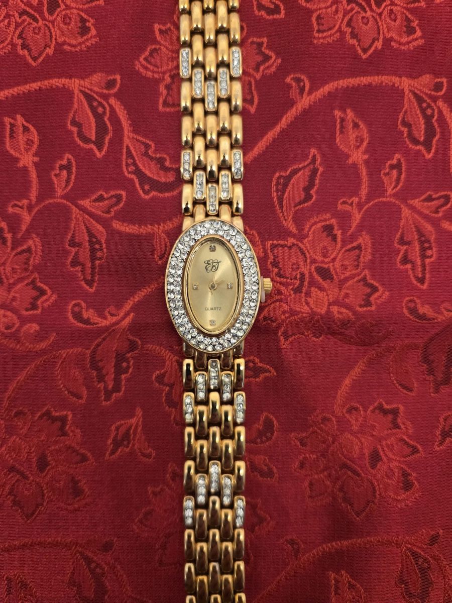 Orologi: Damen Armbanduhr  – Usato da Birrhard venduto da kristiii