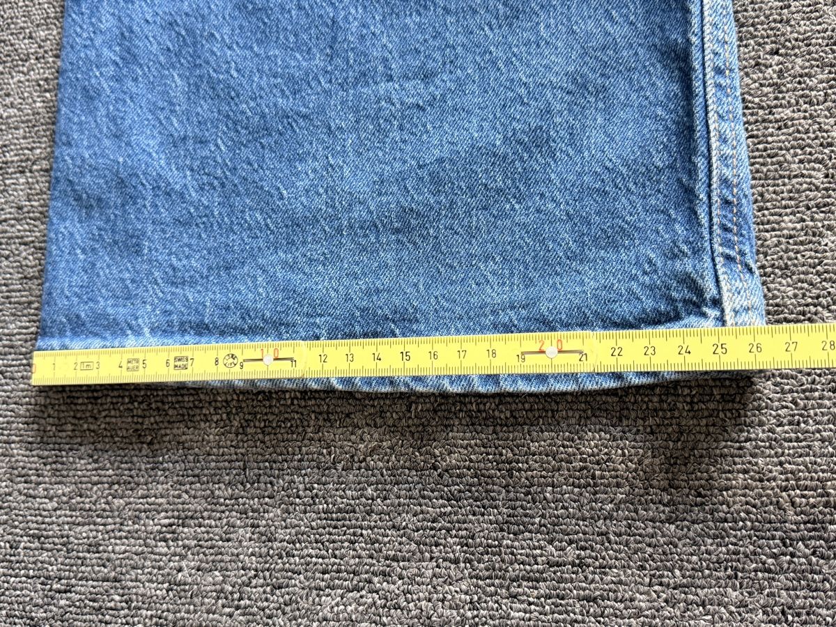 H&M Jeans: Jean H&M bleu clair, taille 38 – Usato da Bulle venduto da LeMoleson 8