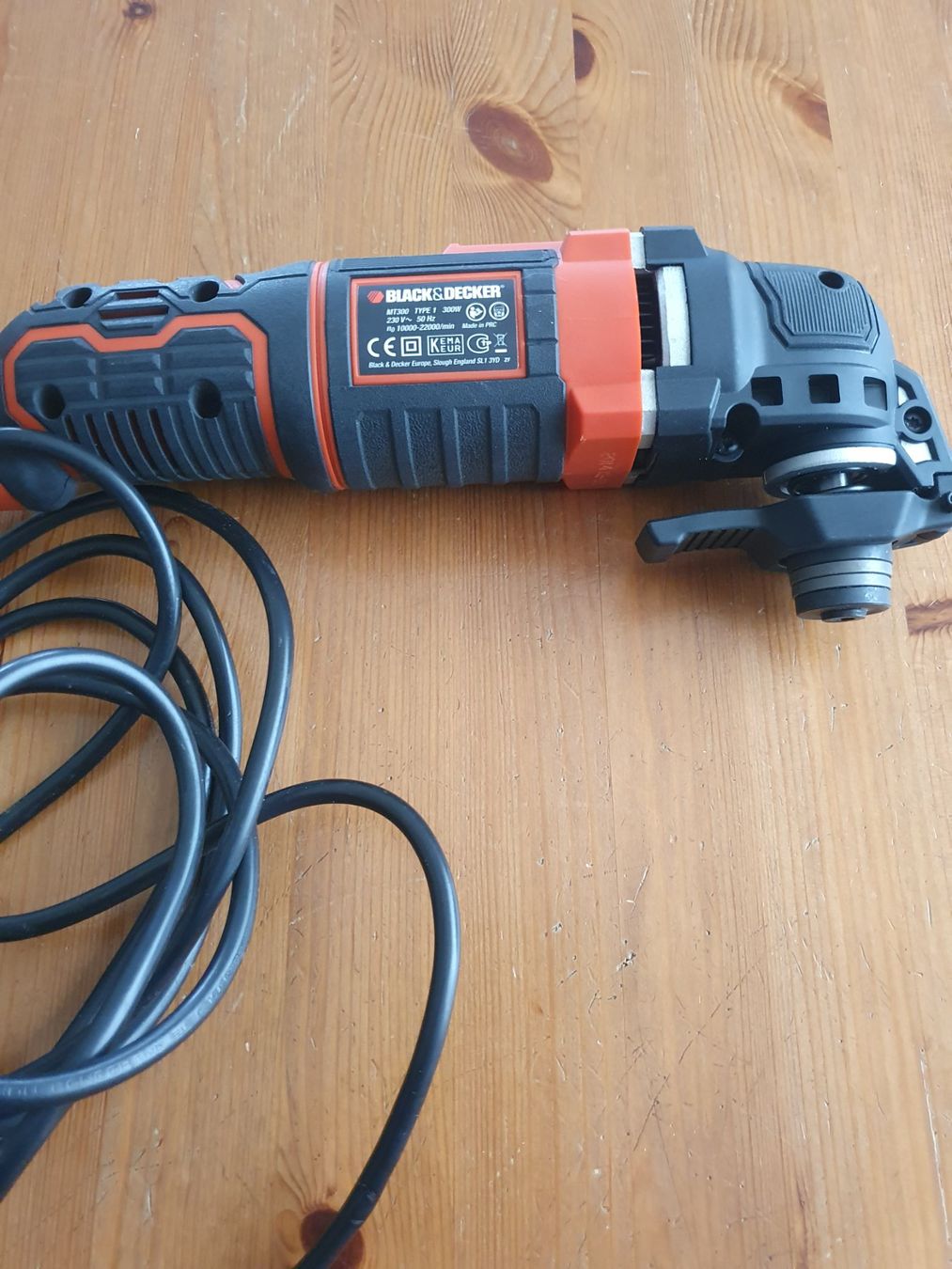 Alle Maschinen: Multifunktionswerkzeug Black & Decker MT300 gebraucht – Gebraucht aus Wiedlisbach von leiku88 2