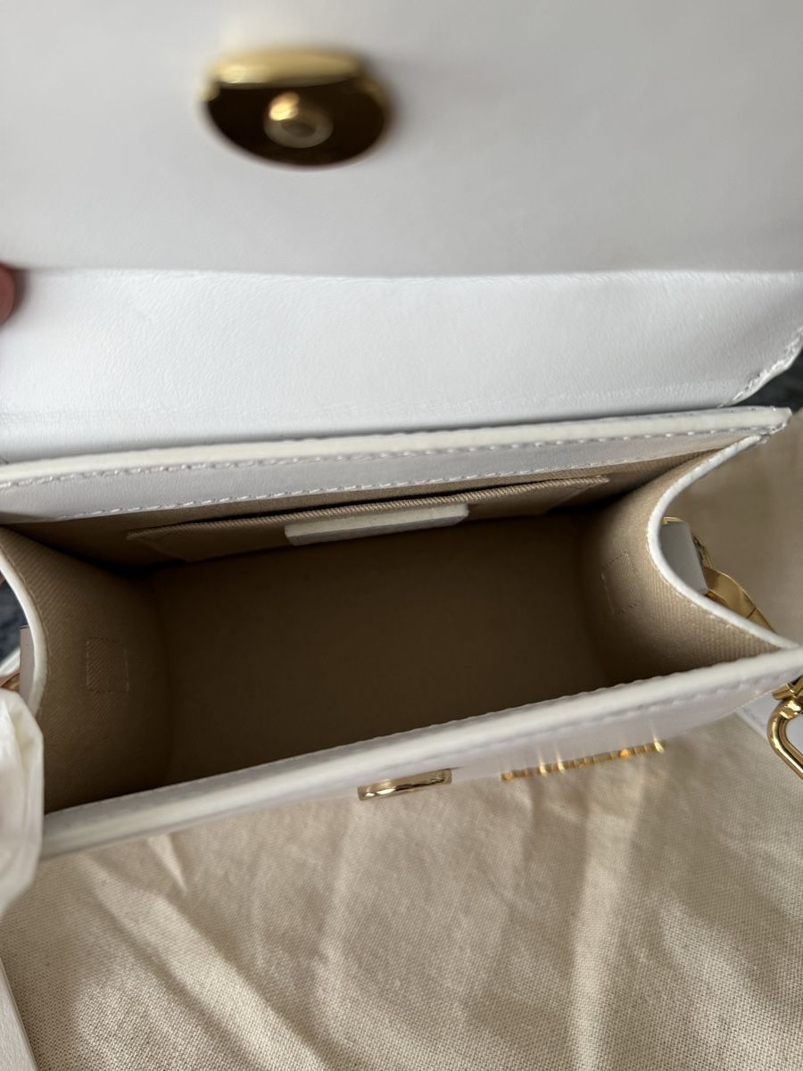 Jacquemus Taschen für Damen: Jacquemus Chiquito  – Gebraucht aus Ostermundigen von bey_25bs 5