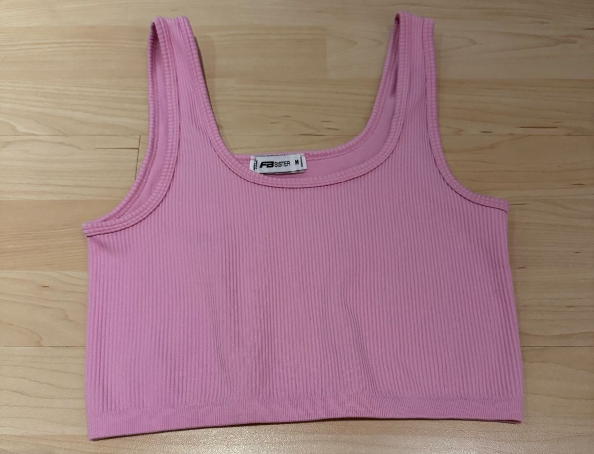 Camicette, T-shirt & Top: Top von NewYorker, Grösse M – Nuovo (secondo la descrizione) da Tuggen venduto da jess_gls06