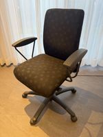 Girsberger Bürostuhl mit Armlehnen