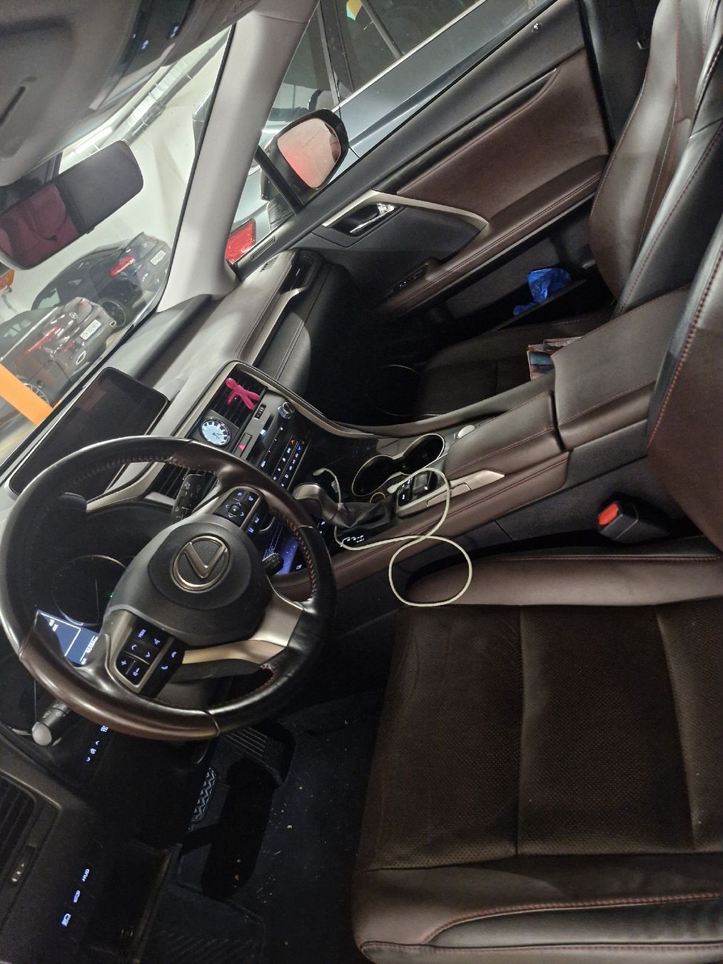 Lexus Autos: lexus rx – Gebraucht aus Küsnacht ZH von jul_ksp9 2